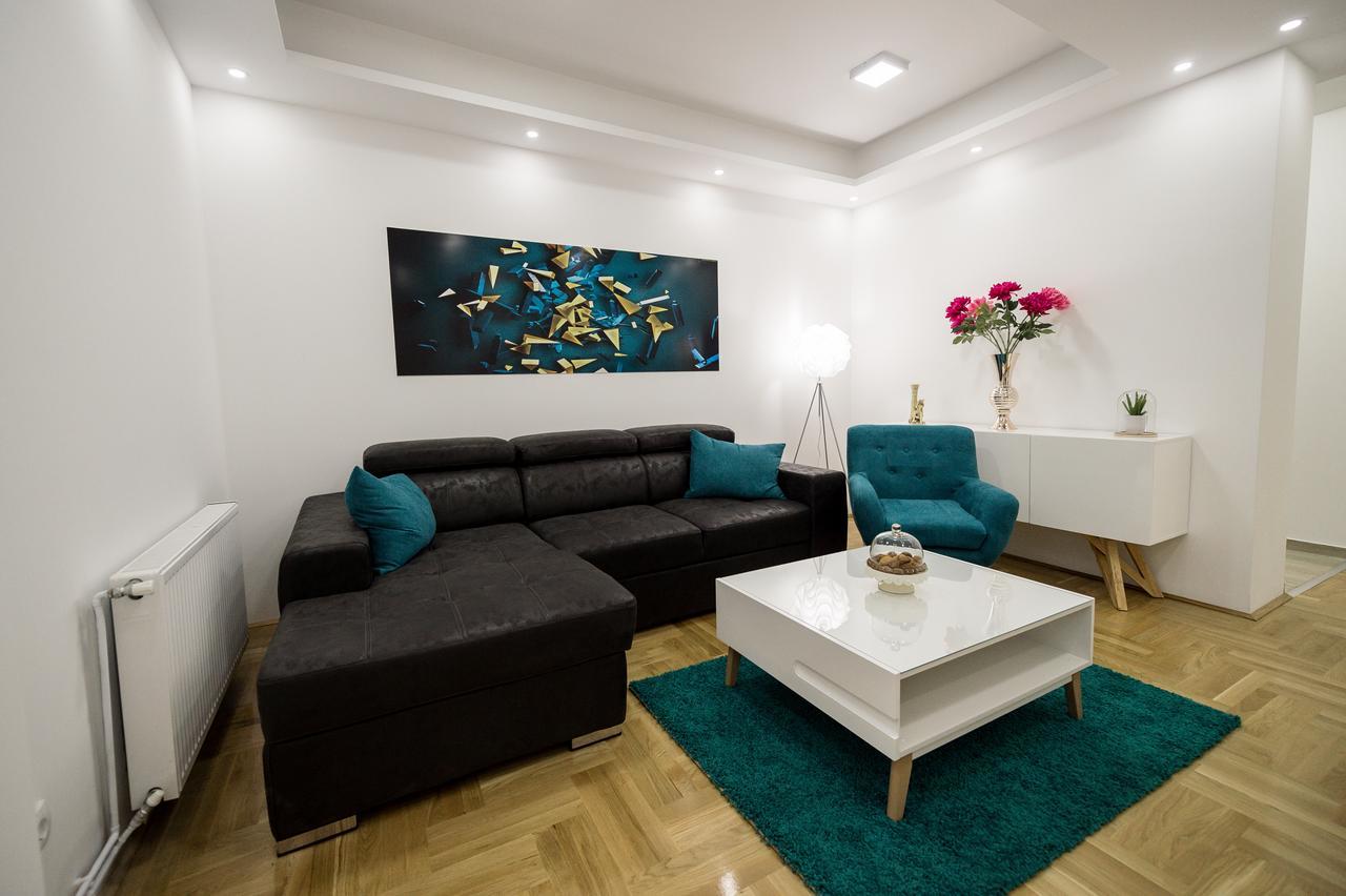 Centar Lux Apartment Arandjelovac Exterior photo